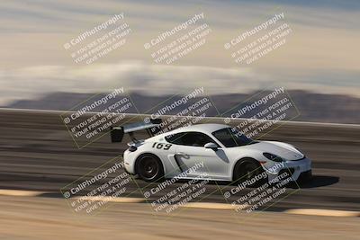 media/Jan-04-2026-SCCA SD (Sun) [[defc442887]]/3-Intermediate 2 group/Session 2 Bowl Speed Pans/